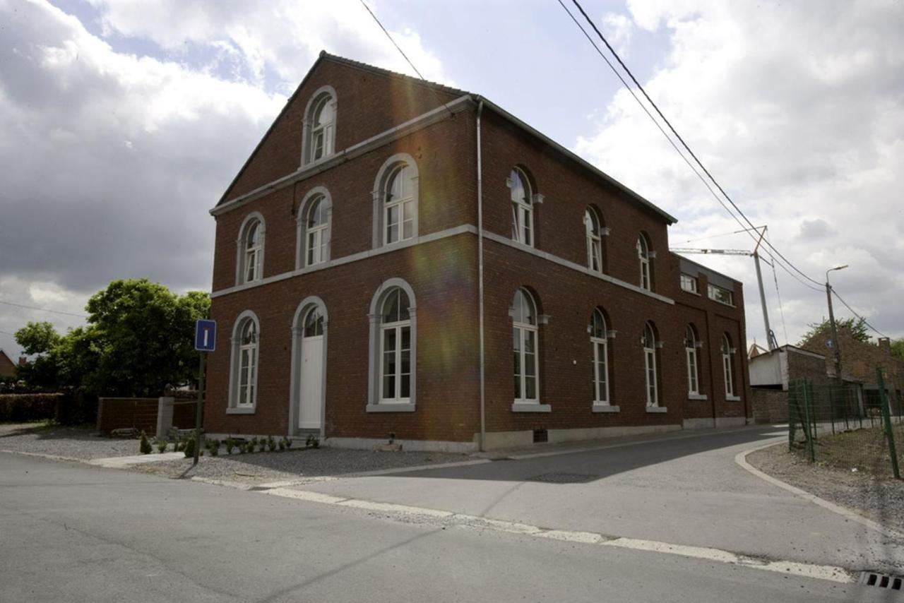 De Oude School Apartment Vise Exterior photo